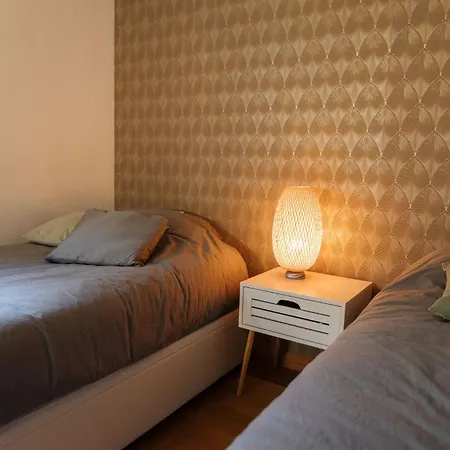 Casa Met Prive Patio Appartamento